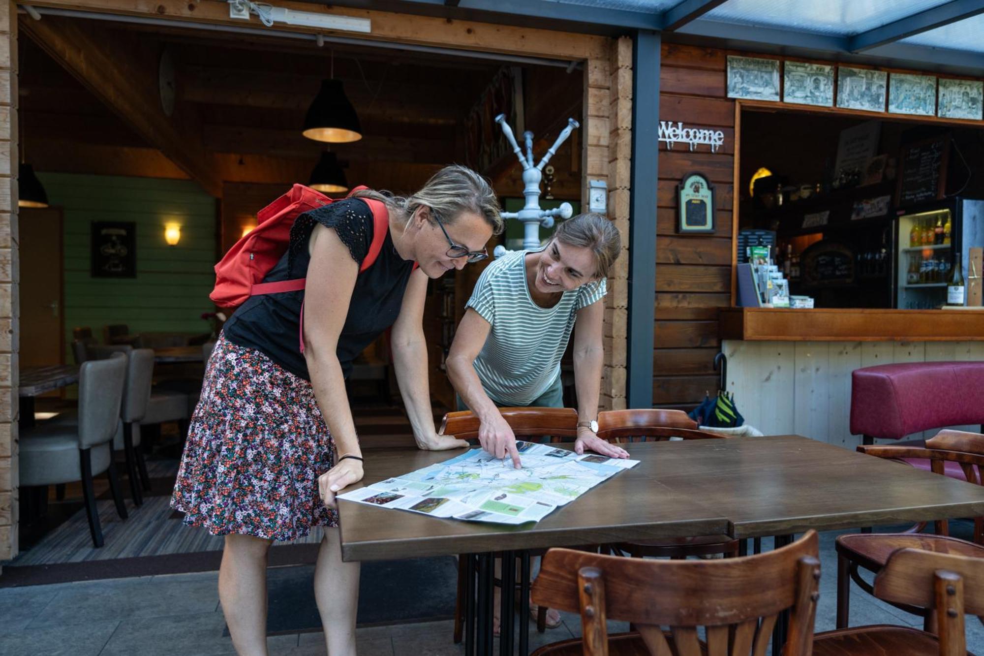 Camping Het Bosbad Emmeloord Eksteriør bilde